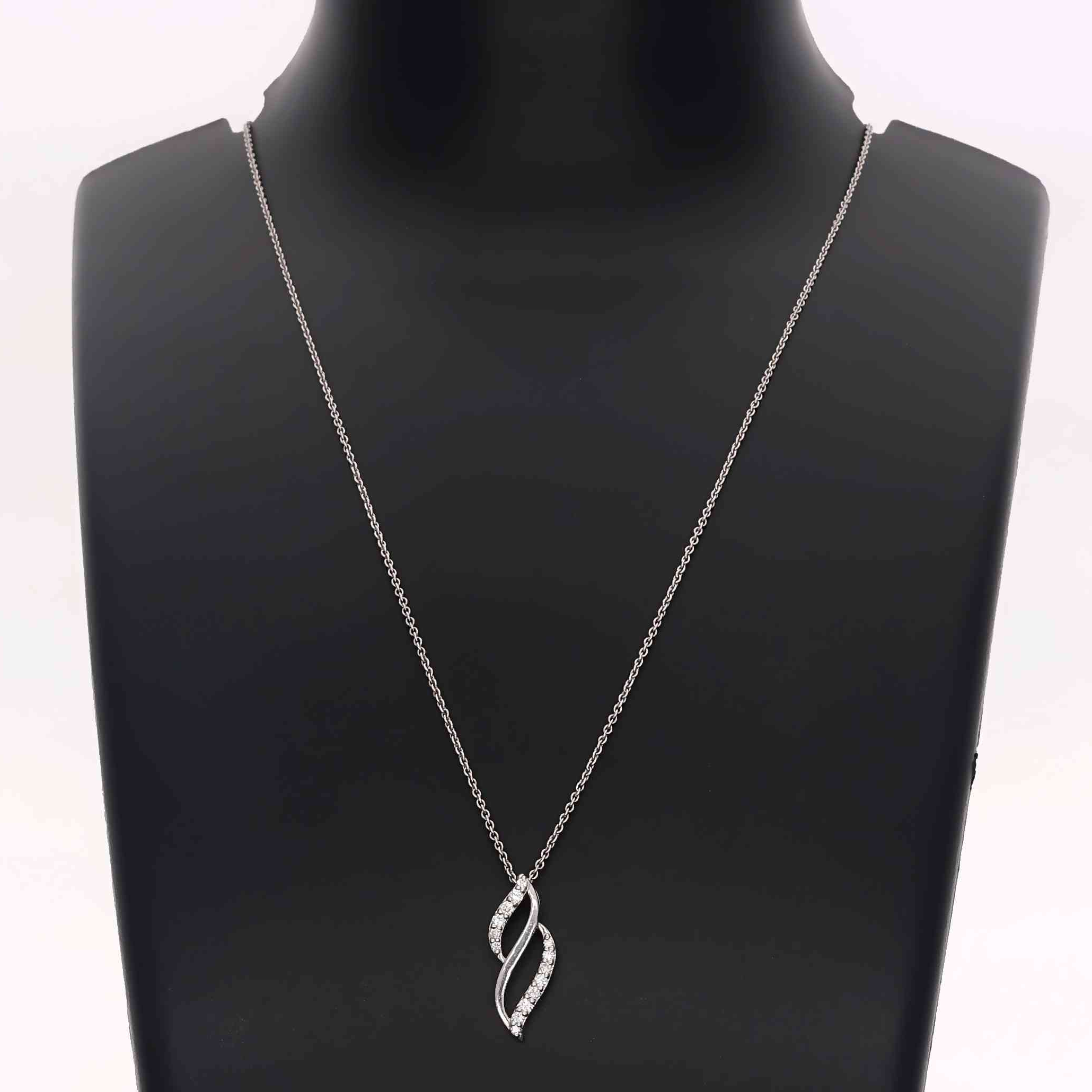 Elegant Platinum Chain Elegant Platinum Chain