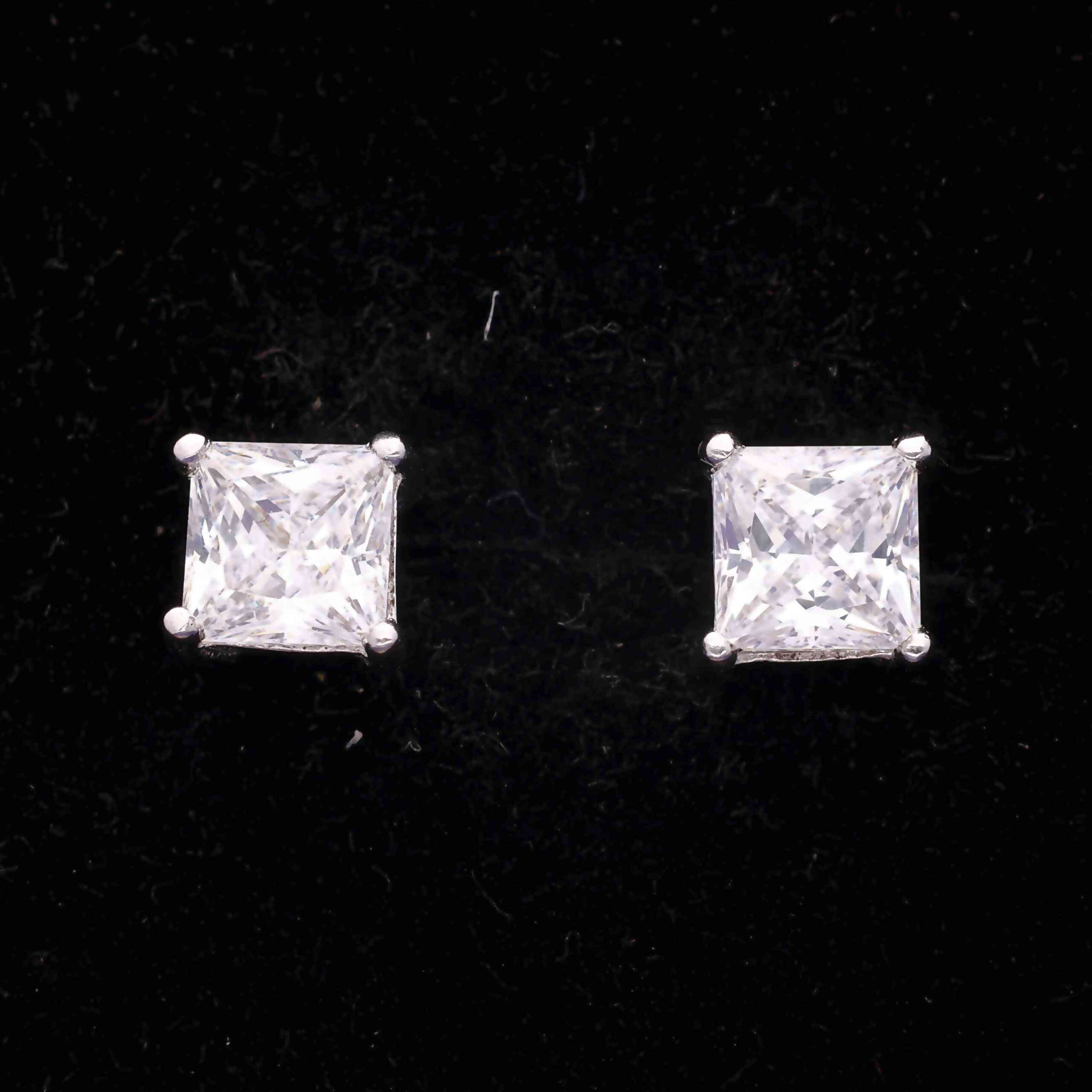 925 Sterling Silver Earrings 925 Sterling Silver Earrings