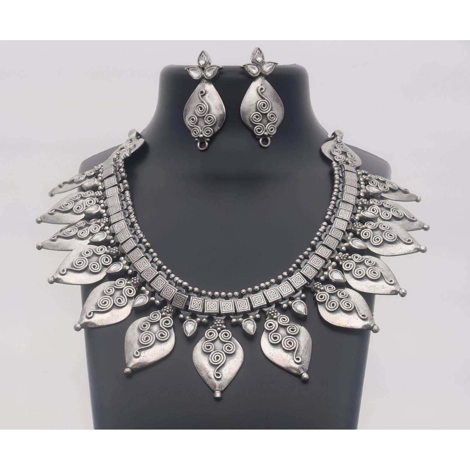 925 Sterling Silver Neclace Set 925 Sterling Silver Neclace Set