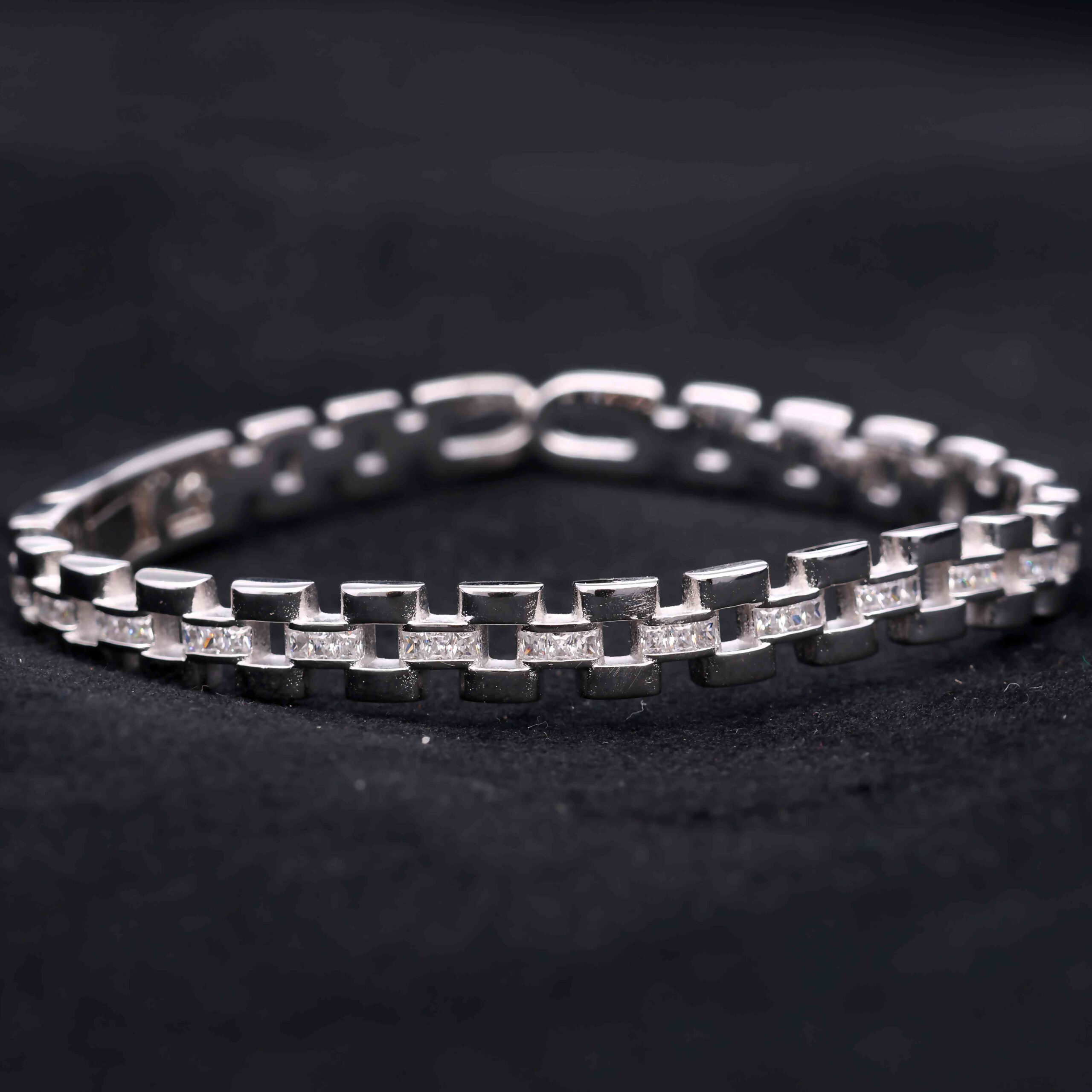925 Sterling Silver Bracelet 925 Sterling Silver Bracelet