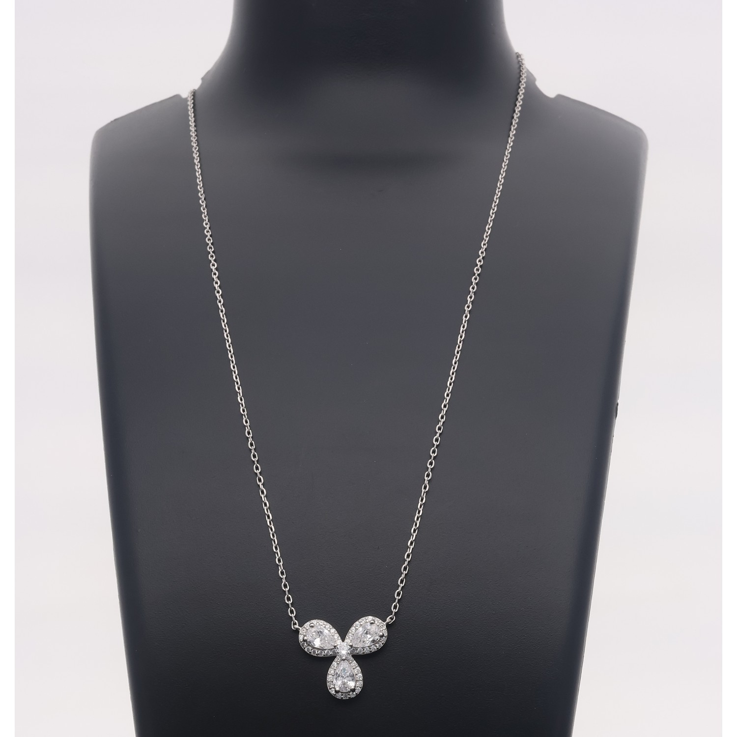 925 Sterling Silver Neclace Set 925 Sterling Silver Neclace Set