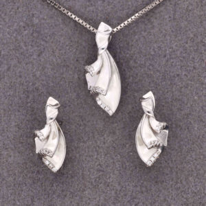 925 Sterling Silver Neclace Set