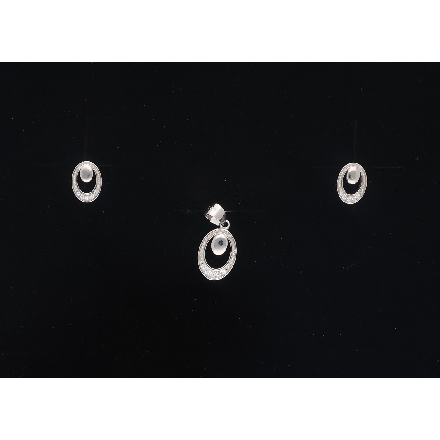 925 Sterling Silver Neclace Set 925 Sterling Silver Neclace Set