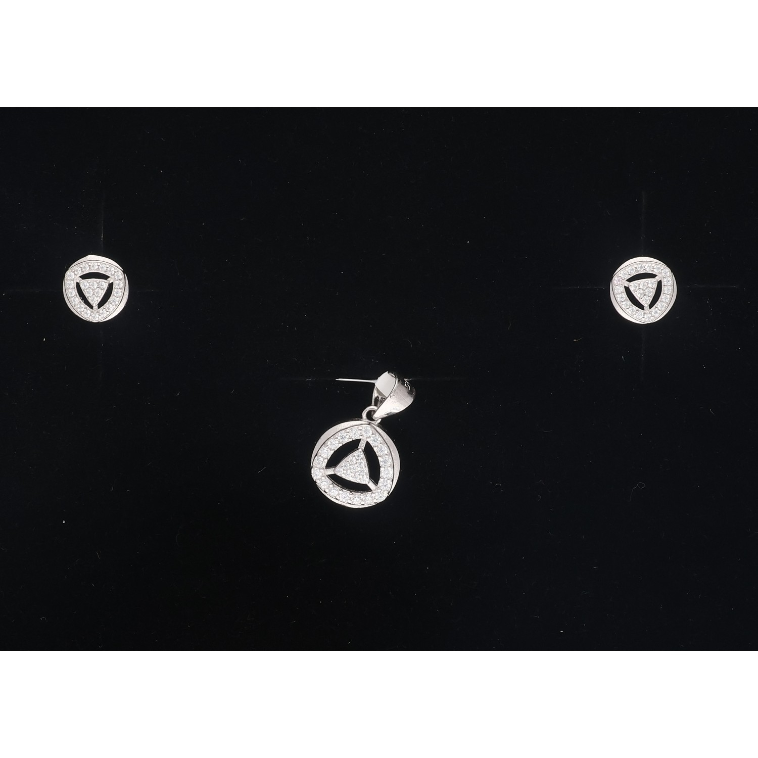 925 Sterling Silver Neclace Set 925 Sterling Silver Neclace Set