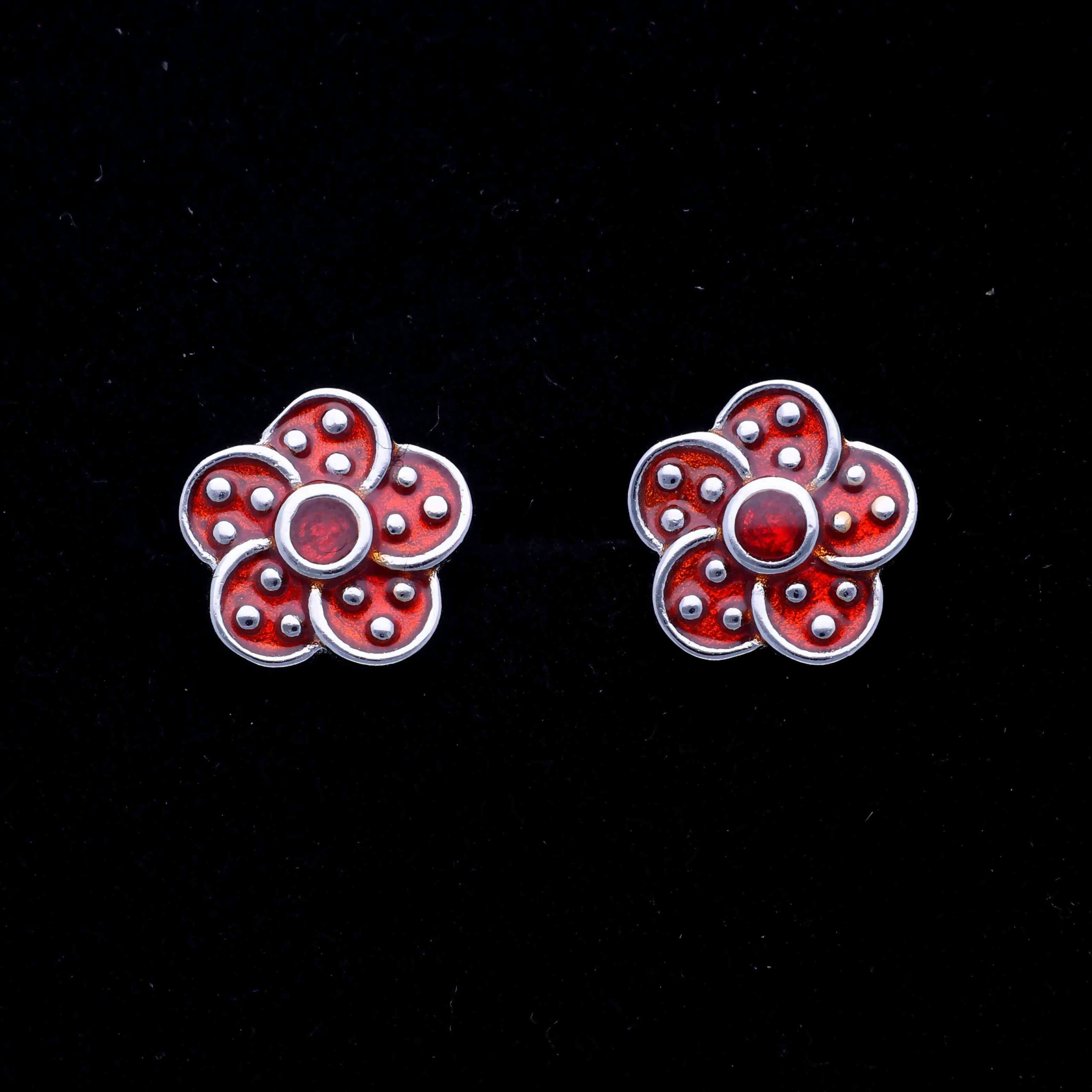 925 Sterling Silver Earrings 925 Sterling Silver Earrings