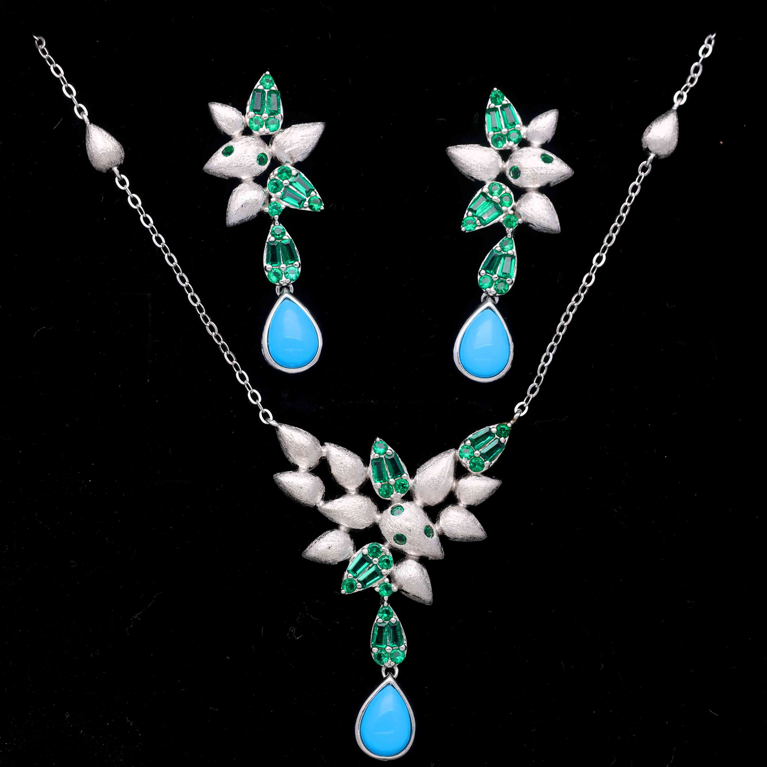 925 Sterling Silver Neclace Set 925 Sterling Silver Neclace Set