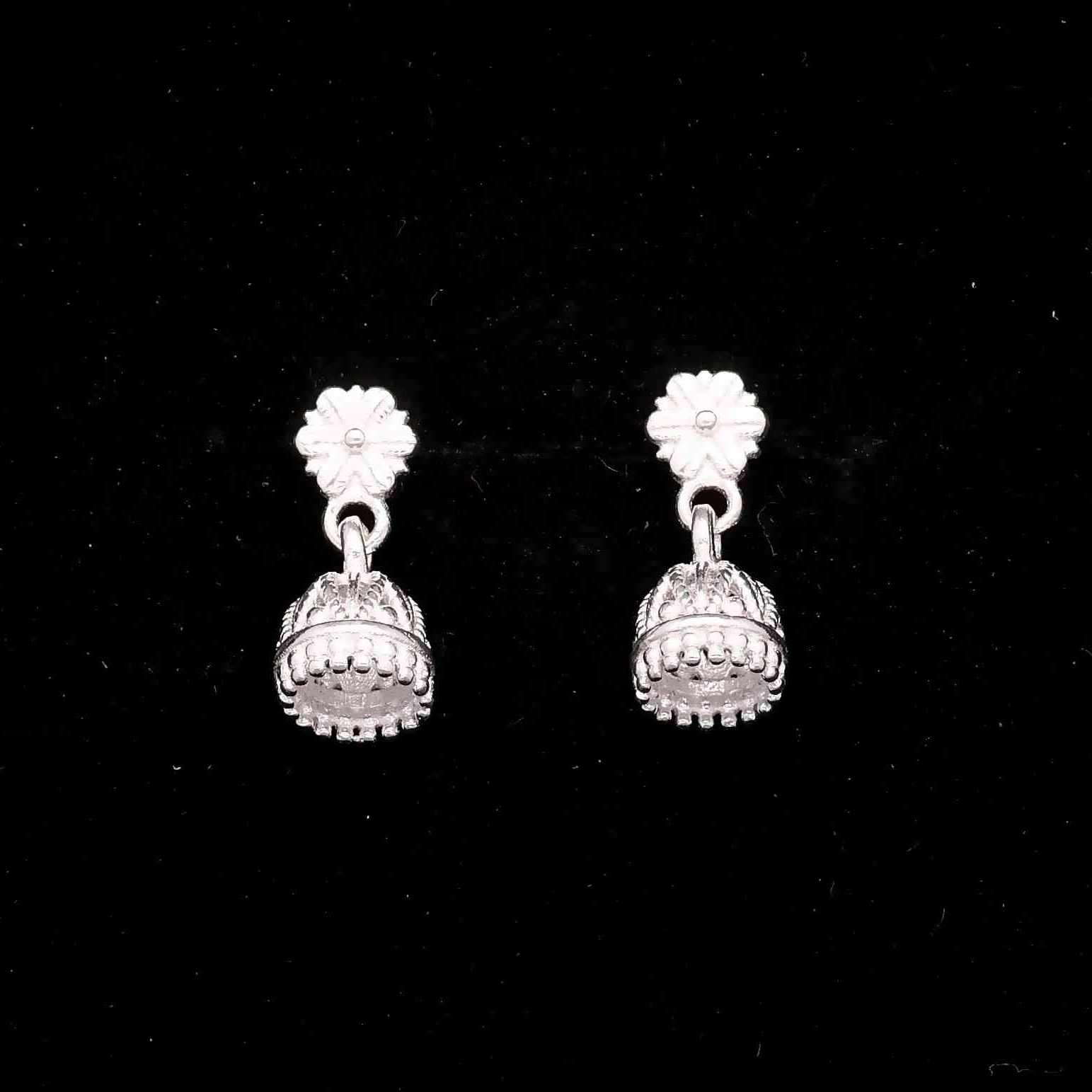 925 Sterling Silver Earrings 925 Sterling Silver Earrings
