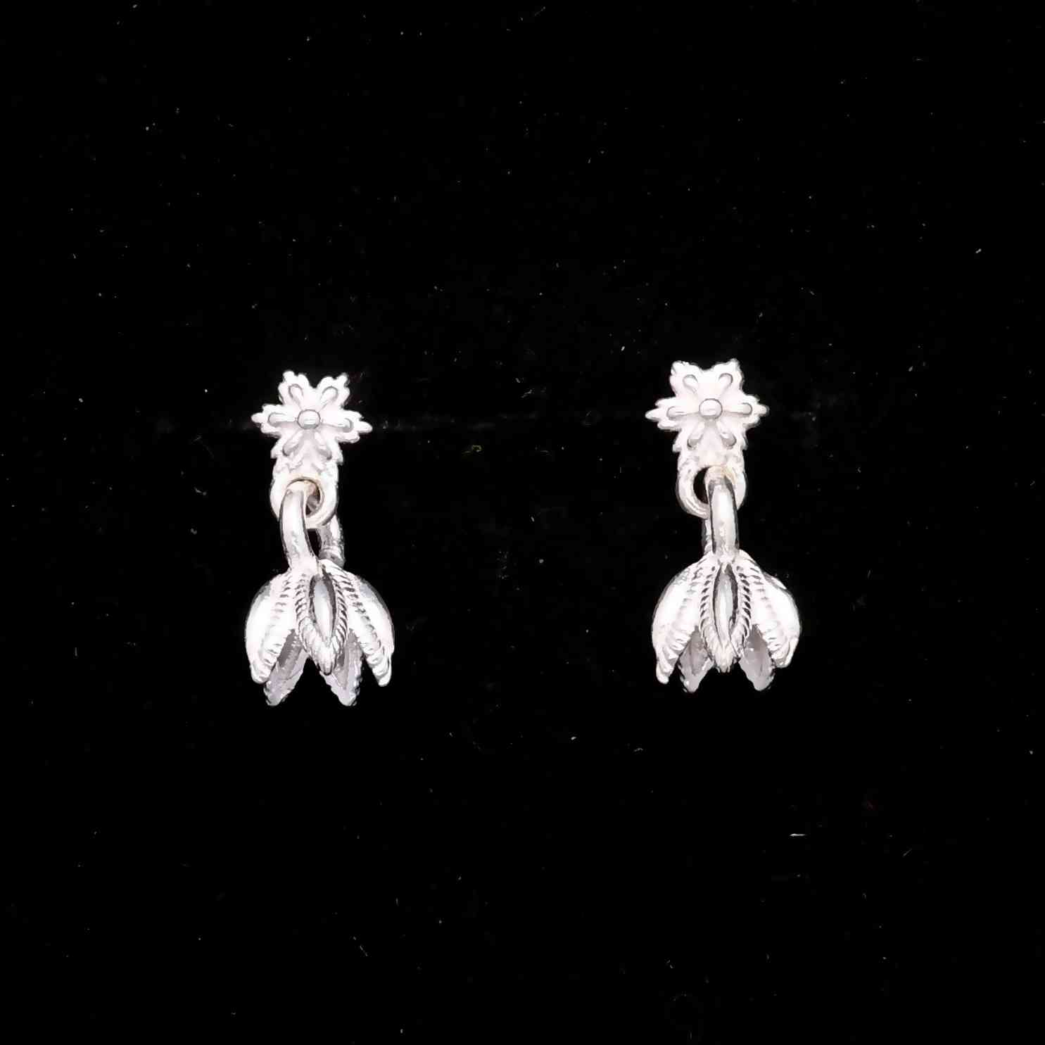 925 Sterling Silver Earrings 925 Sterling Silver Earrings