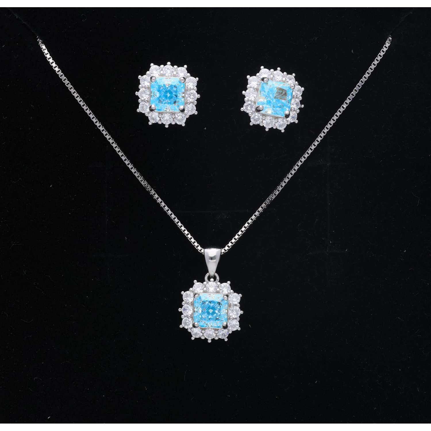925 Sterling Silver Neclace Set 925 Sterling Silver Neclace Set