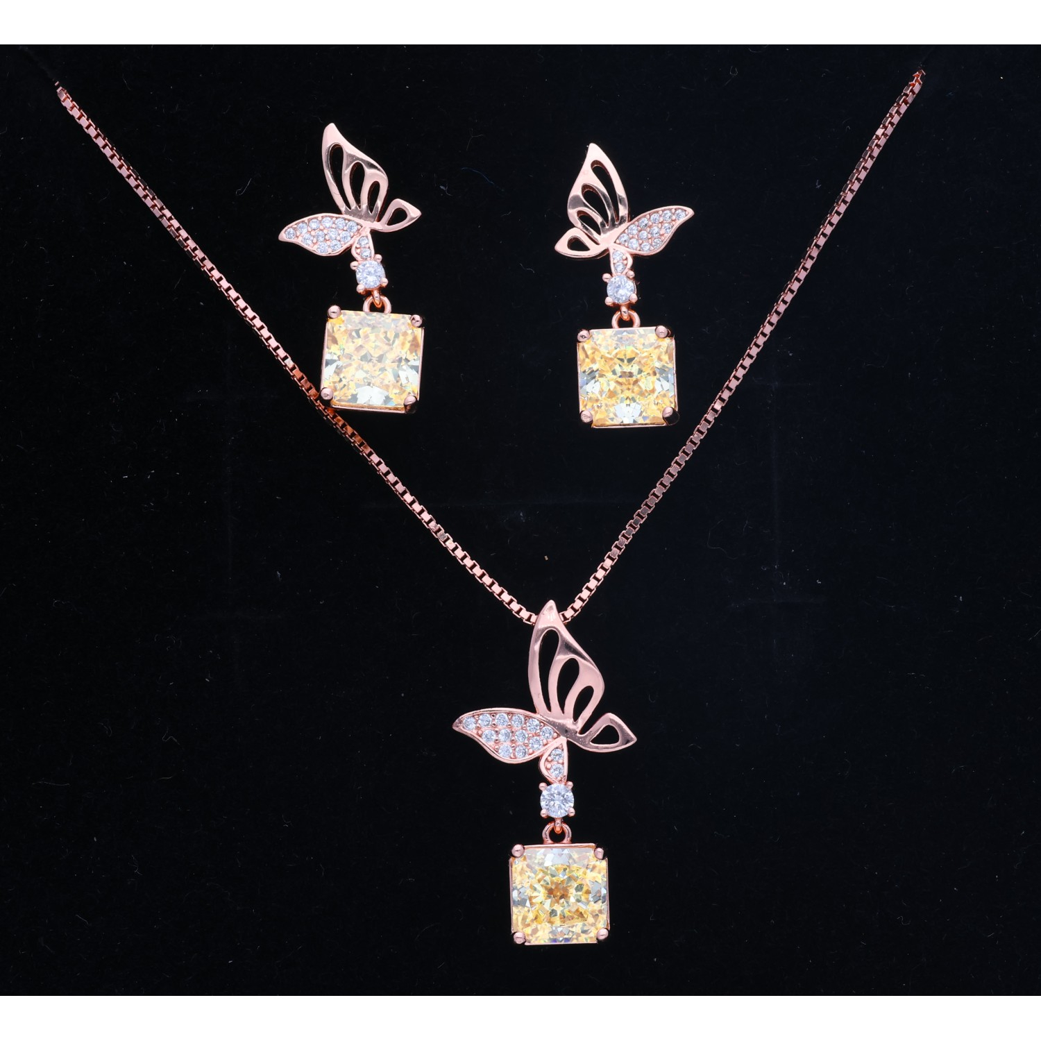 925 Sterling Silver Neclace Set 925 Sterling Silver Neclace Set