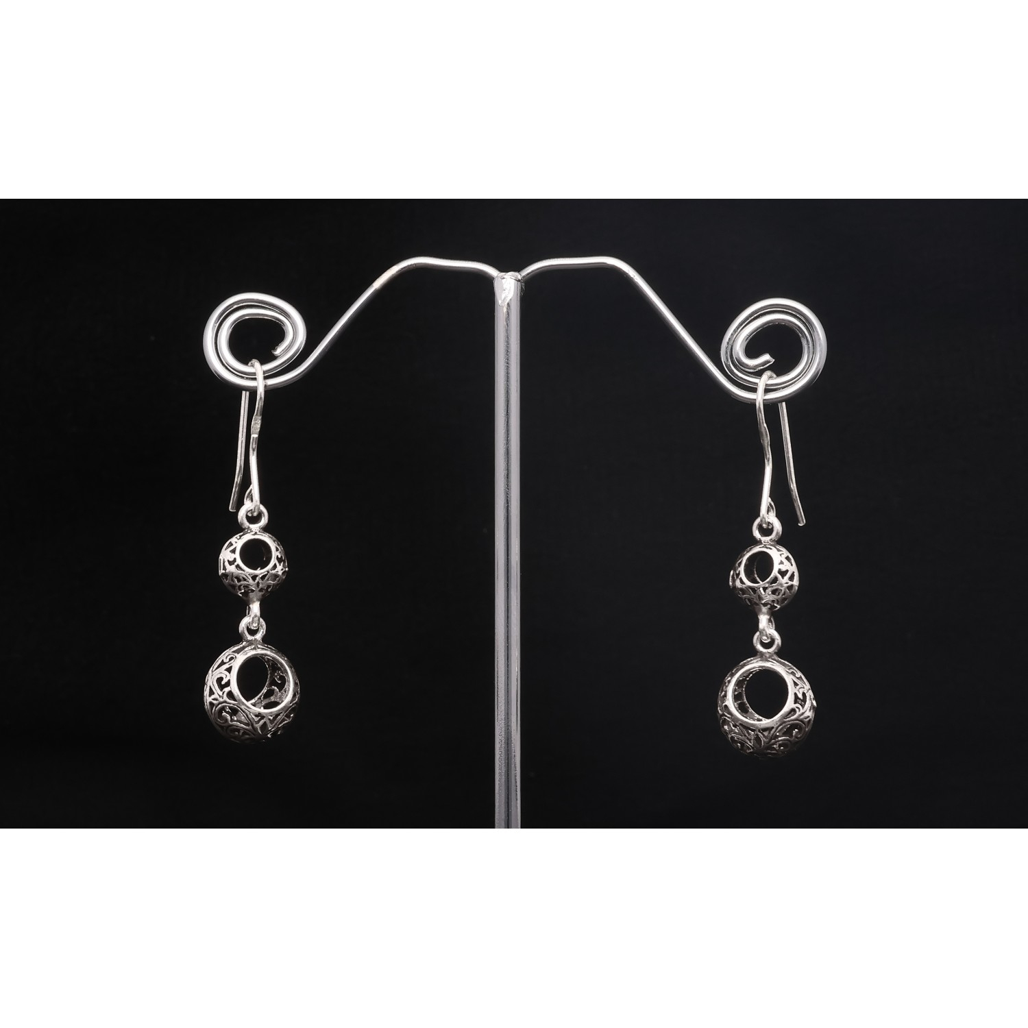 925 Sterling Silver Earrings 925 Sterling Silver Earrings