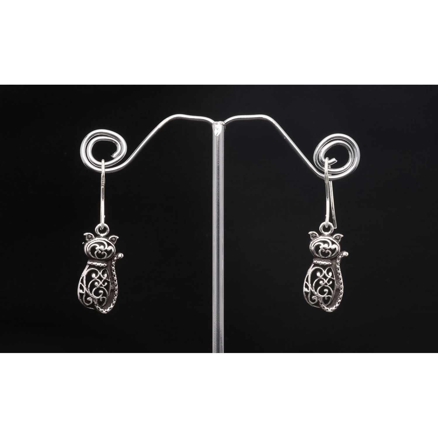 925 Sterling Silver Earrings 925 Sterling Silver Earrings