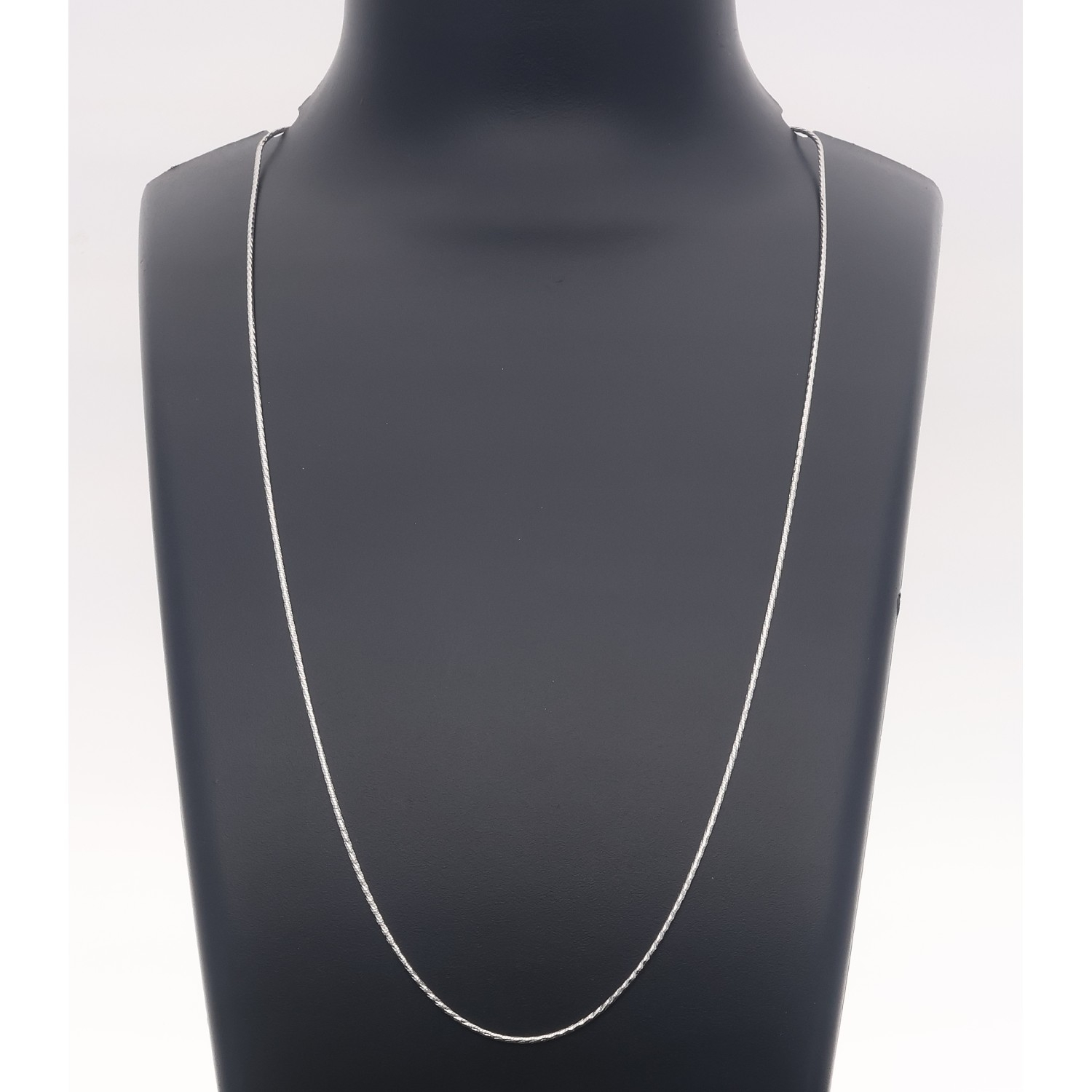 FEMALE CHAIN FEMALE CHAIN