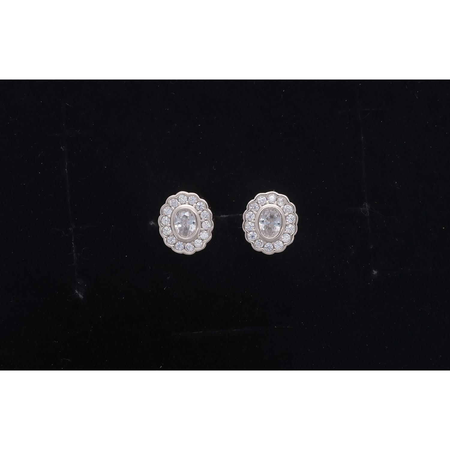 925 Sterling Silver Earrings 925 Sterling Silver Earrings