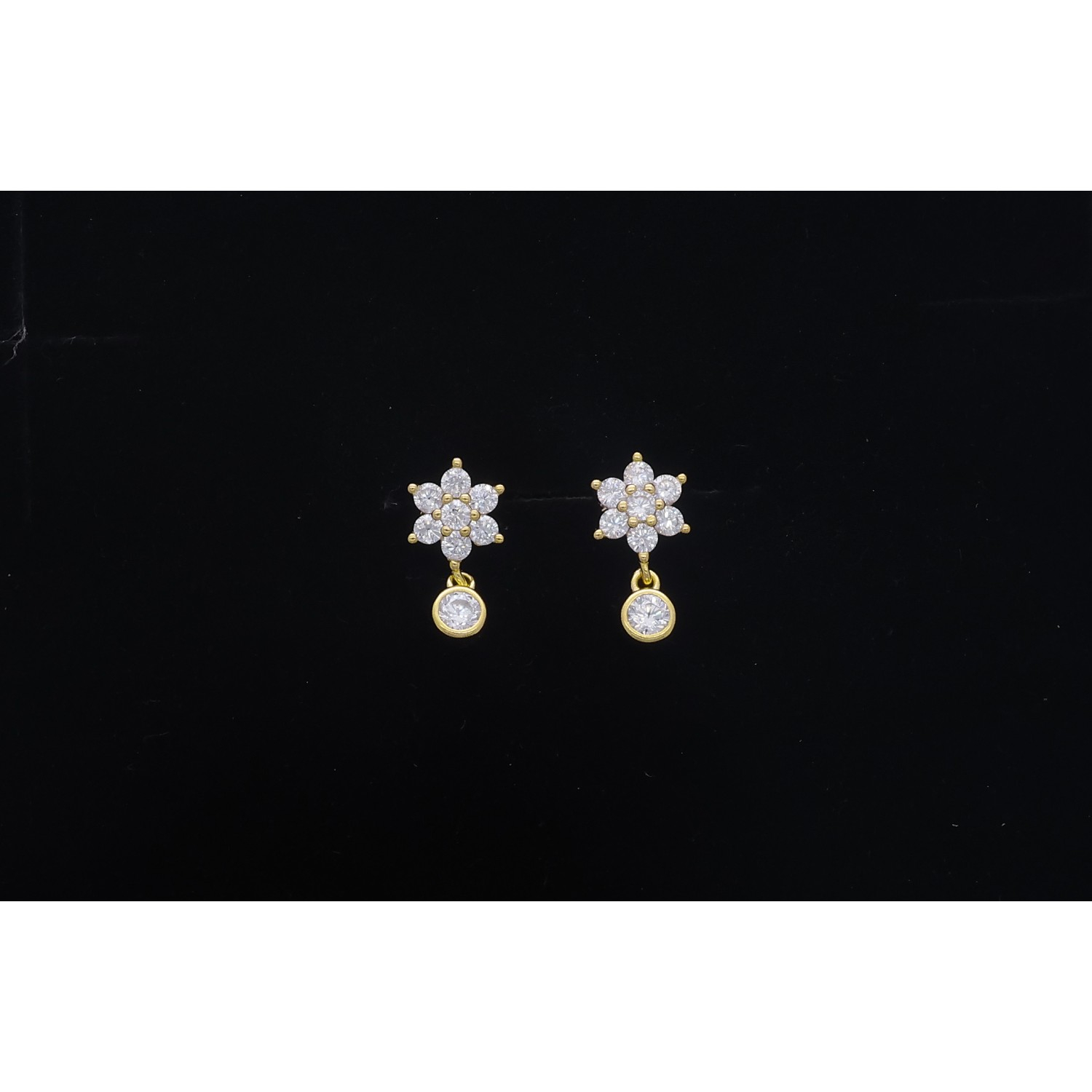 925 Sterling Silver Earrings 925 Sterling Silver Earrings