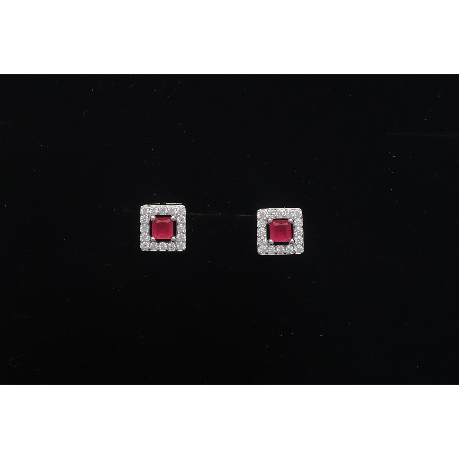 925 Sterling Silver Earrings 925 Sterling Silver Earrings