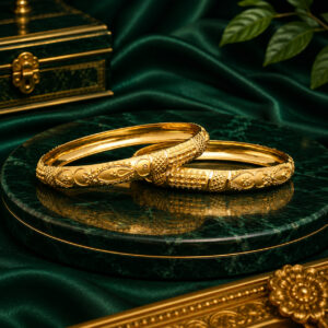 HALF ROUND BANGLE