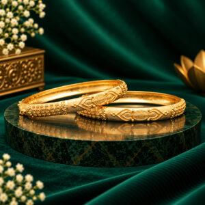 HALF ROUND BANGLE