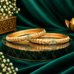 DELUXE BANGLE