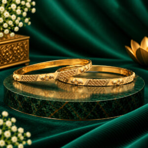 DELUXE BANGLE