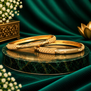 DELUXE BANGLE
