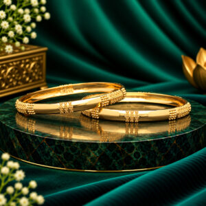 HALF ROUND BANGLE