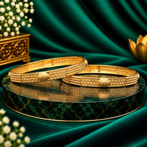 DELUXE BANGLE