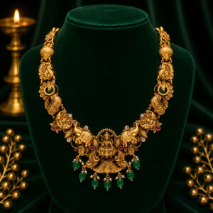 ANTIC NECKLACE