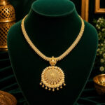 CB*FANCY NECKLACE